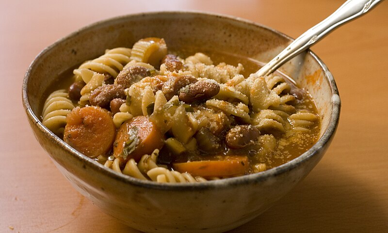 File:Minestrone soup (2).jpg