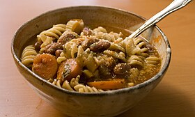 Nourriture italienne 280px-Minestrone_soup_(2)