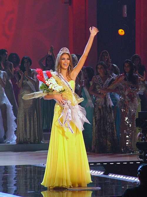 The 57th Miss Universe titleholder, Dayana Mendoza in 2008.