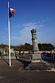 Le Monument aux morts du cimetière.