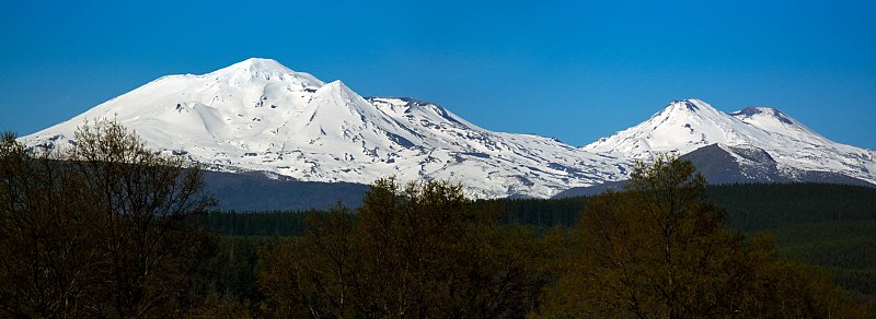 File:Nevados-de-chillan-from-the-nw-chile-bio-bio-region.jpg