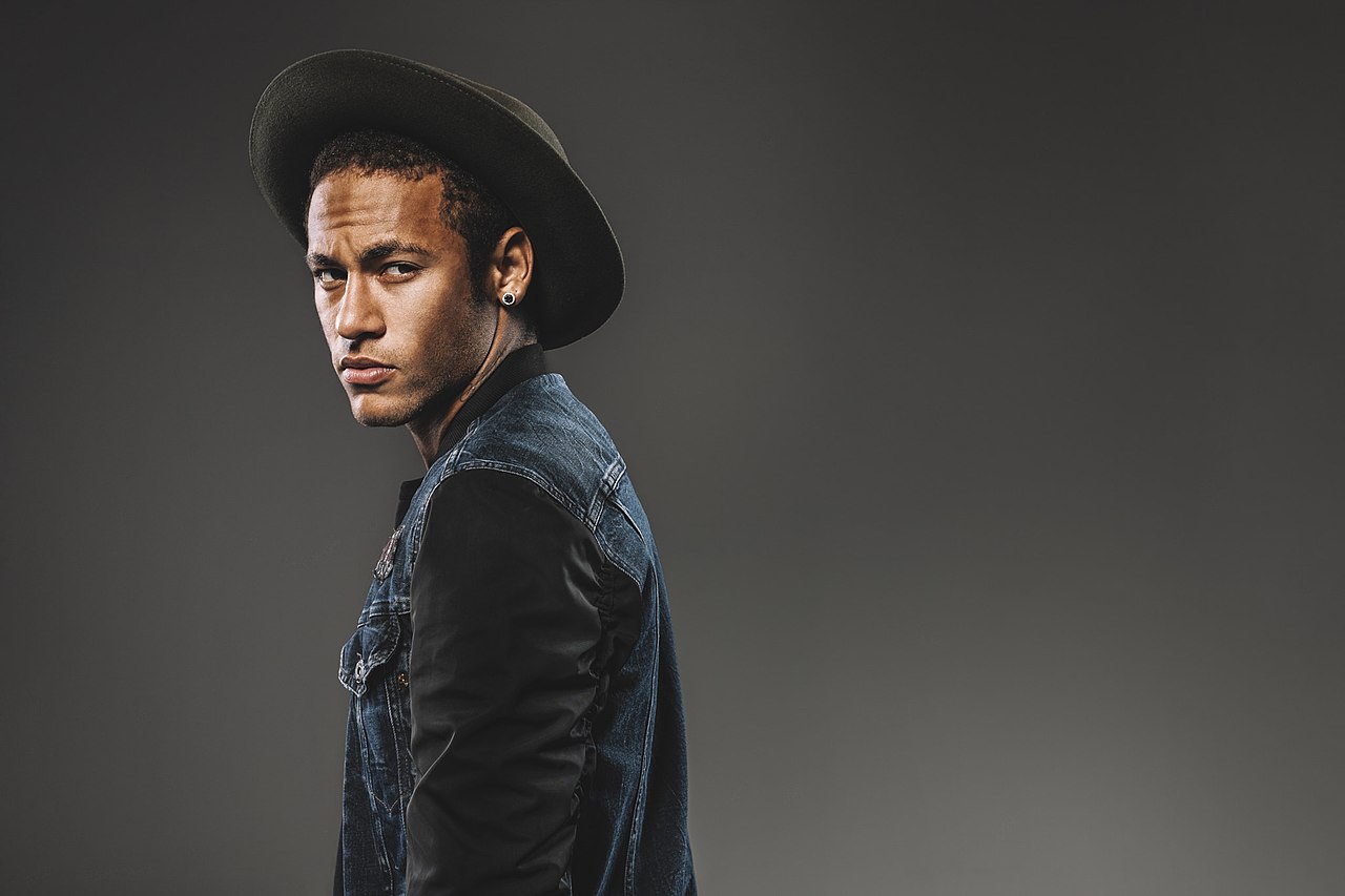 817 Neymar Fashion Stock Photos, High-Res Pictures, and Images