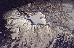 长白山火山口, 2003年4月