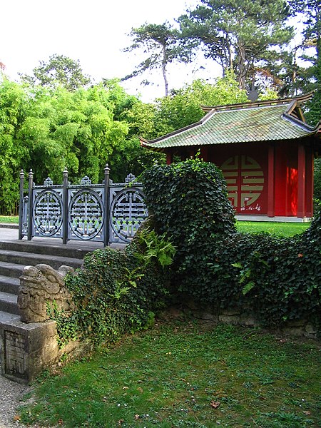 File:Pavillon jardin tropical.jpg
