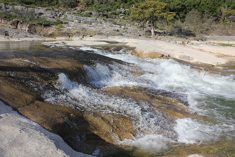 File:Pedernales Falls State Park (26353273879).jpg