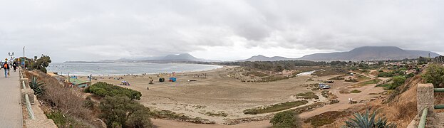 Playa Pichidangui - A742133.jpg