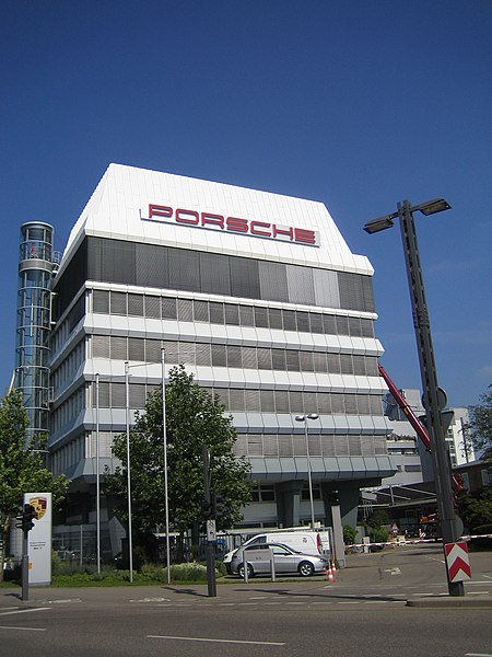 File:Porsche headquarter Stuttgart-Zuffenhausen Werk II.jpg