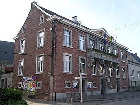 Raeren Rathaus.jpg