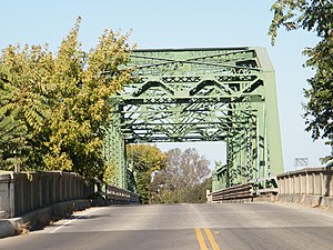 San Joaquin River Bridge at Mossdale Crossing, San Joaquin County CA USA September 2012.JPG