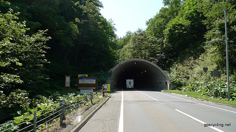 File:Sensho Pass-釧勝峠 - panoramio.jpg