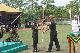 An Indonesian Army Change of command ceremony from Lt. Col Tri Sugiyanto to Major Sudrajat of the 14th Medium Air Defense Artillery Battalion, Kodam III/Siliwangi, Cirebon Sertijab Danyon Arhanudse-14 ( 6 ).jpg