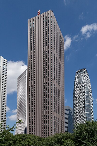 File:Shinjuku-Center-Building-01.jpg