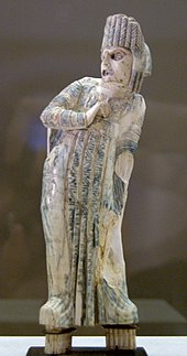 An ivory statuette of a Roman actor of tragedy, 1st century CE. Statuette actor Petit Palais ADUT00192.jpg