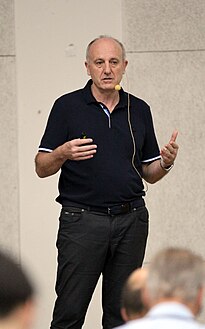 Swiss theoretical physicist Daniel Loss.jpg