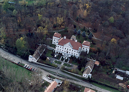 Fail:Szirák_-_Palace.jpg