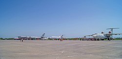 Berijevin valmistamia lentokoneita Taganrogin eteläisen lentoaseman alueella avoimien ovien päivänä.