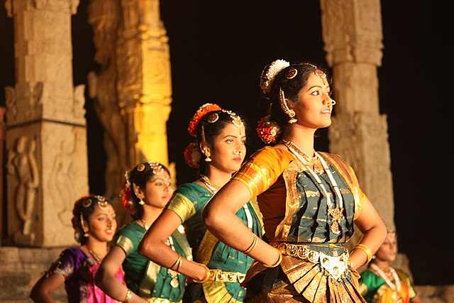 Dancers at Thanjavur, Brihadeshwara temple dedicated to Shiva. The temple has been a center for dance since about 1000 CE.