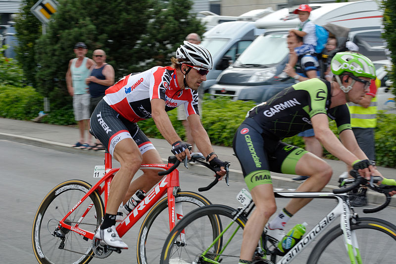 File:Tour de Suisse 2015 Stage 2 Risch-Rotkreuz (18956959916).jpg