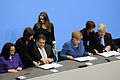 English: Signing of the coalition agreement for the 18th election period of the Bundestag. Andrea Nahles, Sigmar Gabriel, Angela Merkel, Horst Seehofer. Deutsch: Unterzeichnung des Koalitionsvertrages der 18. Wahlperiode des Bundestages. Andrea Nahles, Sigmar Gabriel, Angela Merkel, Horst Seehofer.
