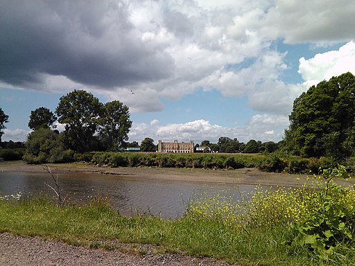 View of Syon House from the Thames Path - geograph.org.uk - 2494956