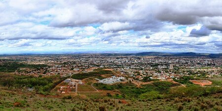 Vista parcial de Montes Claros MG.JPG