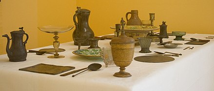 Historic Pewter, faience and glass tableware