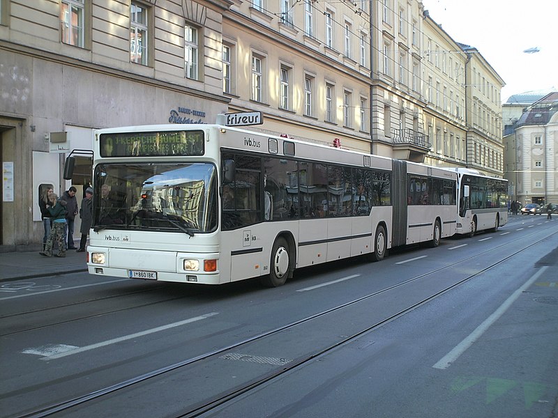 File:Wagen 860.jpg