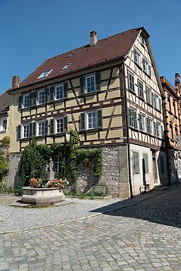 Weikersheim, Hohenloher Straße 2-20160827-001