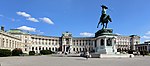 Хофбург с Heldenplatz 