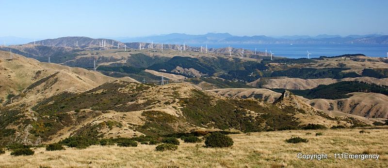 File:Windfarm from Mt Kaukau - Flickr - 111 Emergency.jpg