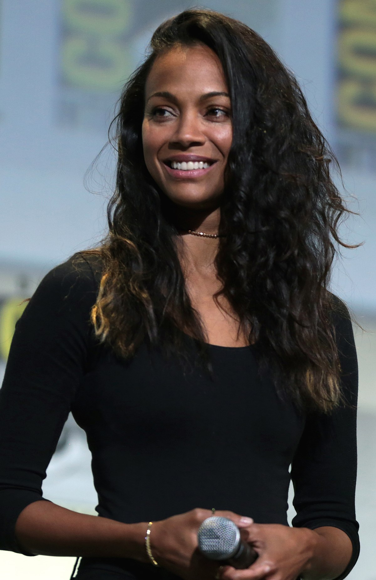 Zoe saldana pics