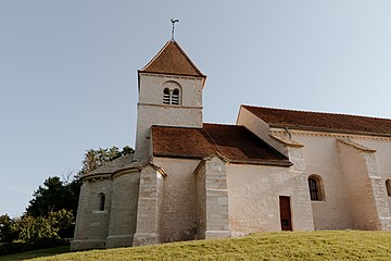 Église Saint-Saturnin.