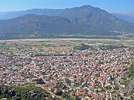 De stad Kalabaka gezien vanaf Meteora.