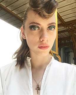 <span class="mw-page-title-main">Odette Pavlova</span> Russian fashion model (born 1994)