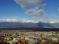 Telavi, la principal ciudad en el valle del Alazani