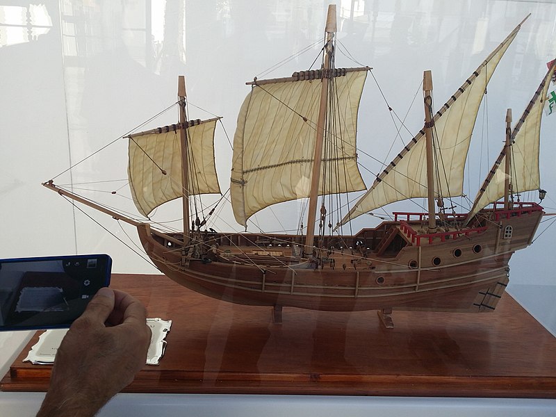 File:20151008 MaquetaNiña2015 3.jpg