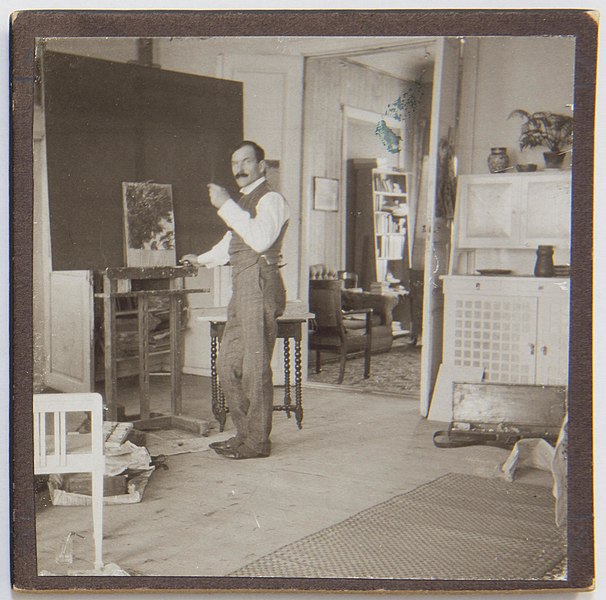 File:Akseli Gallen-Kallela at his easel in Alberga manor, 1911. (14725770761).jpg