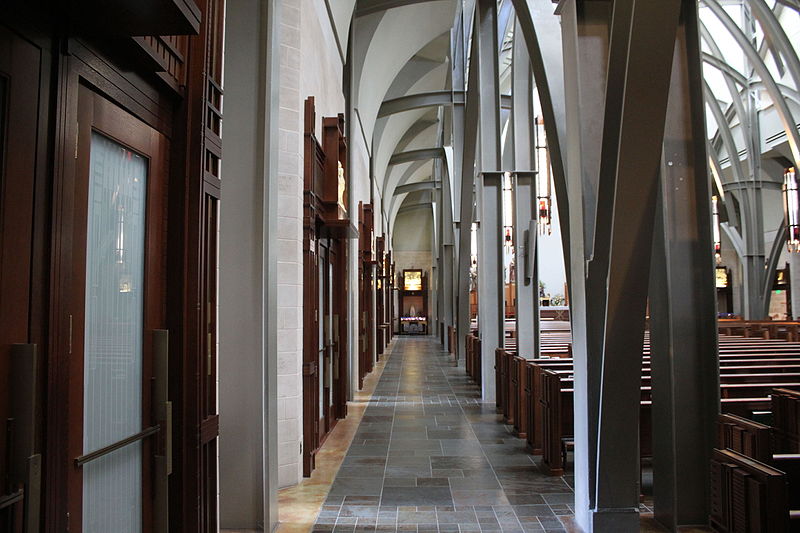 File:Ave Maria Oratory interior 5.jpg