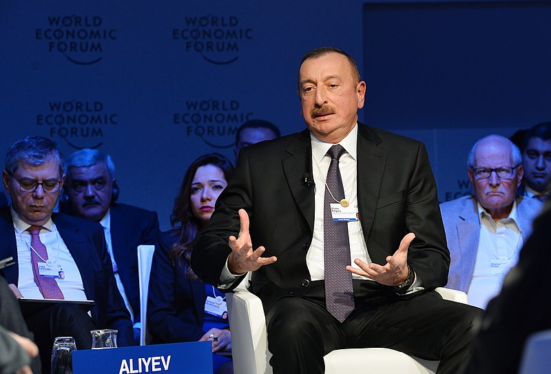 Fayl:Azerbaijani President Ilham Aliyev attended Strategic Outlook Eurasia session during World Economic Forum 2018 in Davos.jpg