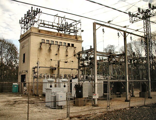 Old substation built for the 1915 electrification project at Bryn Mawr, Pennsylvania. Outdoor yard is an addition.