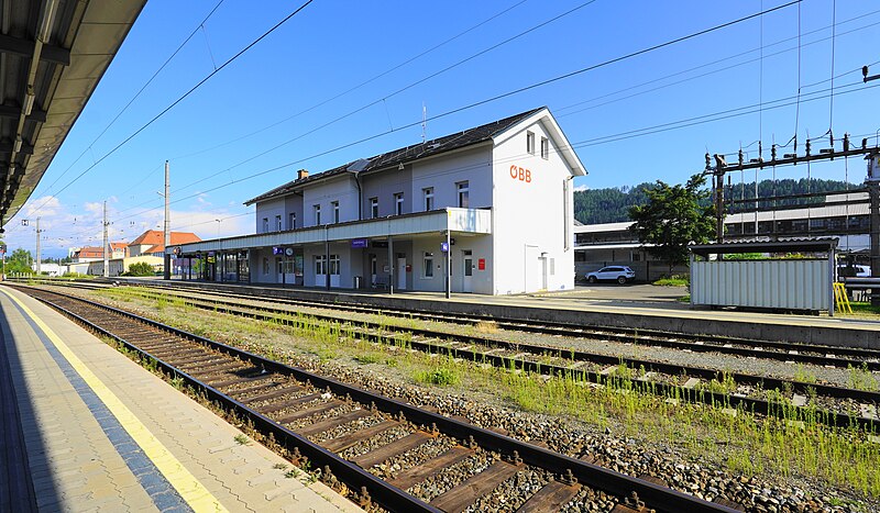 File:Bahnhof Judenburg, Bezirk Murtal, Steiermark 09.jpg