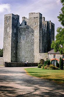 قلعه Barryscourt ، شرکت Cork.jpg