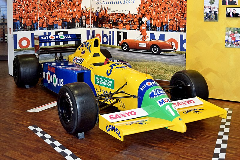 File:Benetton Ford Schumacher.jpg