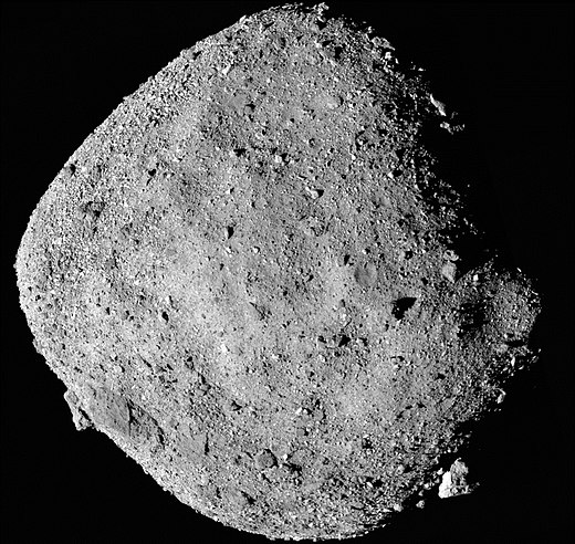 De planetoïde (101955) Bennu gefotografeerd door OSIRIS-REx op 2 december 2018