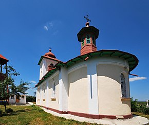 Biserica Sf Nicolae Lungani 03.JPG