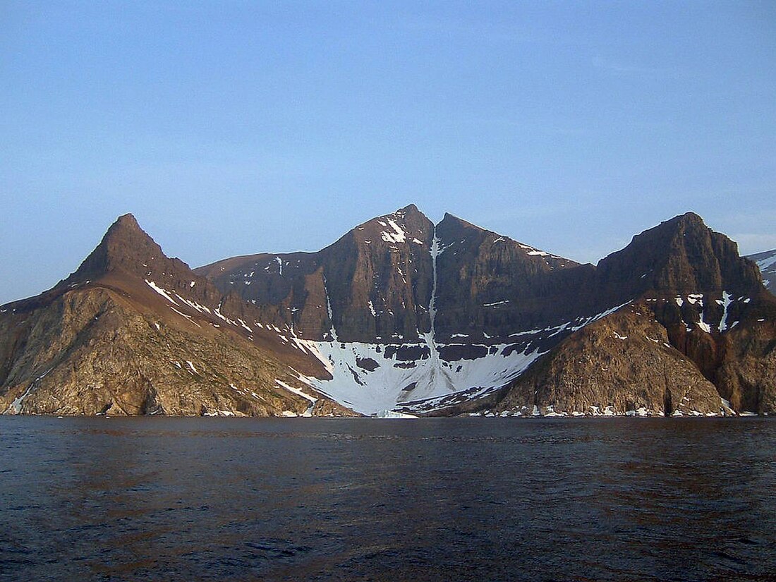 Bishop's Mitre (Labrador)