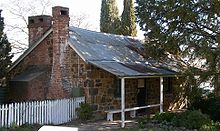 Blundells' cottage.jpg