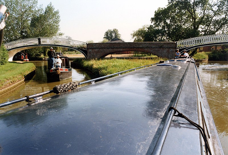 File:Braunston Turn Oxford-Grand Union joint Canal - geograph.org.uk - 3388500.jpg