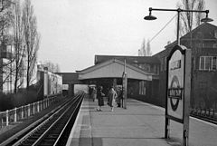 View SE, towards Golders Green and central London in 1961