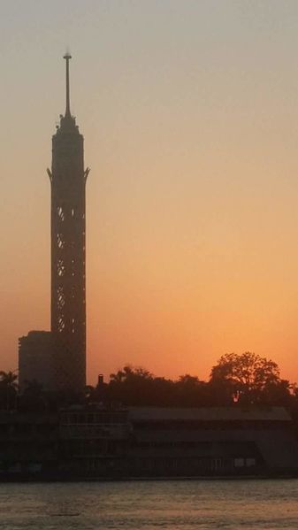 File:Cairo tower when the sunset.jpg